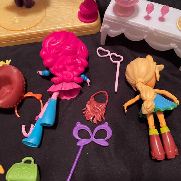 My Little Pony Equestria Girls mini dolls set with accessories. - Picture 8 of 12